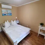 Muskatlis Haz 홈스테이 발라톤엘