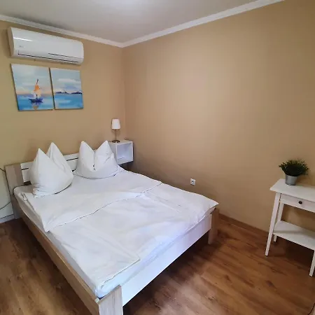 Muskatlis Haz Homestay Balatonlelle