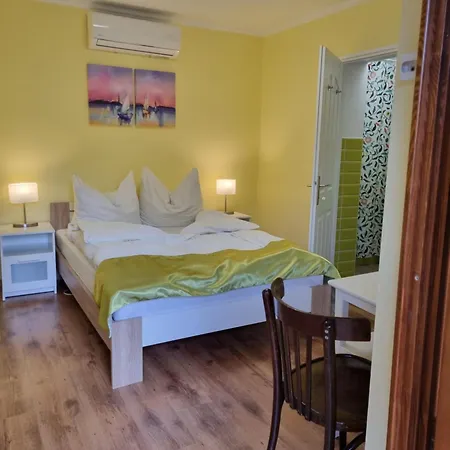 Muskatlis Haz Balatonlelle