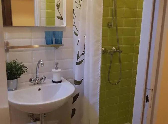 ホームステイ Muskatlis Haz *